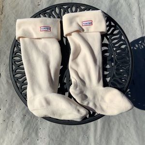 Hunter Original Tall Boot socks in cream size ML